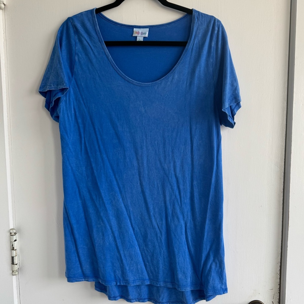 LuLaRoe Blue Relaxed Short Sleeve T-Shirt
